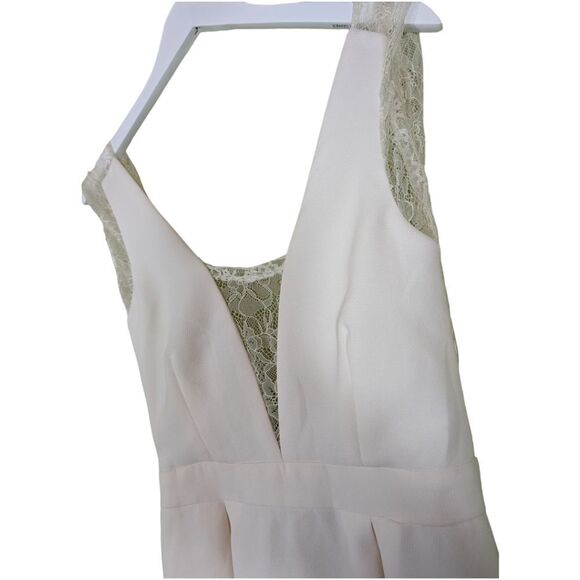 BCBG Generation dress white mini lace deep v sleeveless 6 - Picture 2 of 7